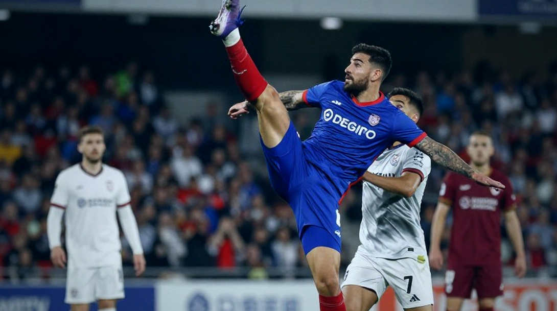 এগারো বিদেশি নিয়ে আল-হিলালের সফর: নিয়ম ভাঙা নয়, নিয়ম পড়ার ভুল